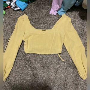 Kendall & Kylie Yellow Long Sleeve Crop Blouse
